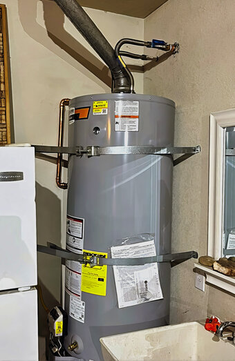 https://sorrentohotwater.com.au/uploads/2025/06/electric-hot-water-system-58767.jpg