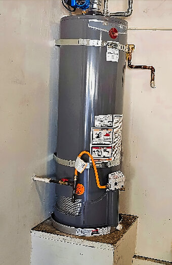 https://sorrentohotwater.com.au/uploads/2025/06/electric-hot-water-system-97870.jpg