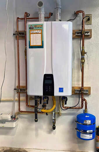 https://sorrentohotwater.com.au/uploads/2025/06/hot-water-33549.jpg